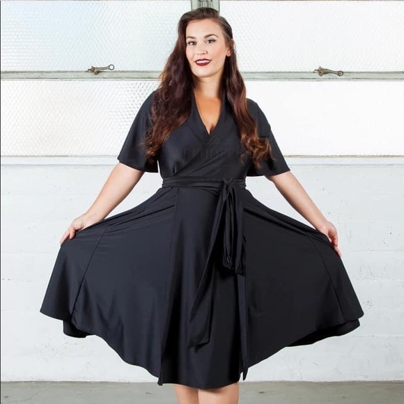 Elhoffer Design black flutter sleeve midi dress - Picture 1 of 3